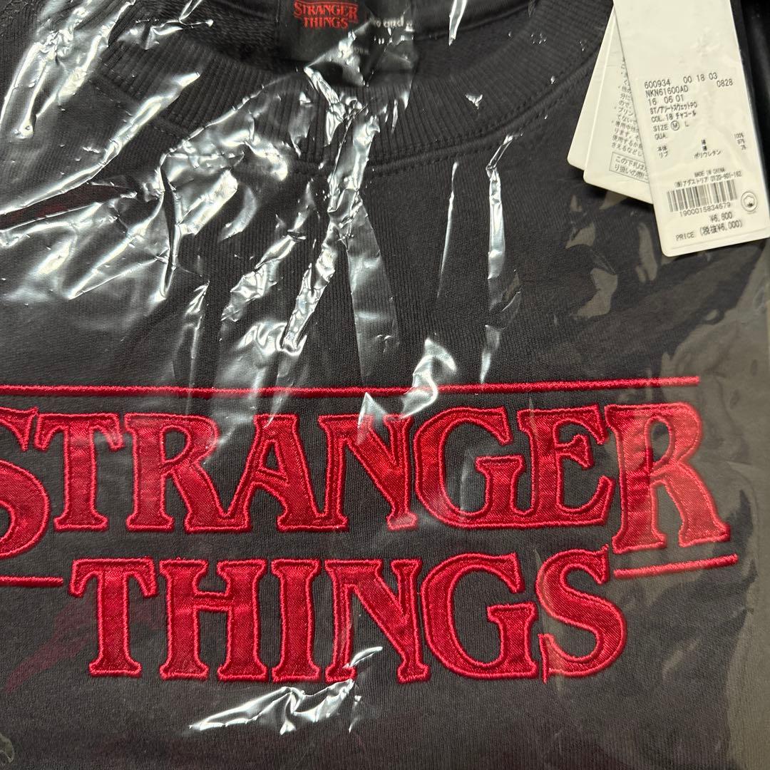 値下げ　【STRANGER THINGS】コラボアソートスウェット　チャコールM