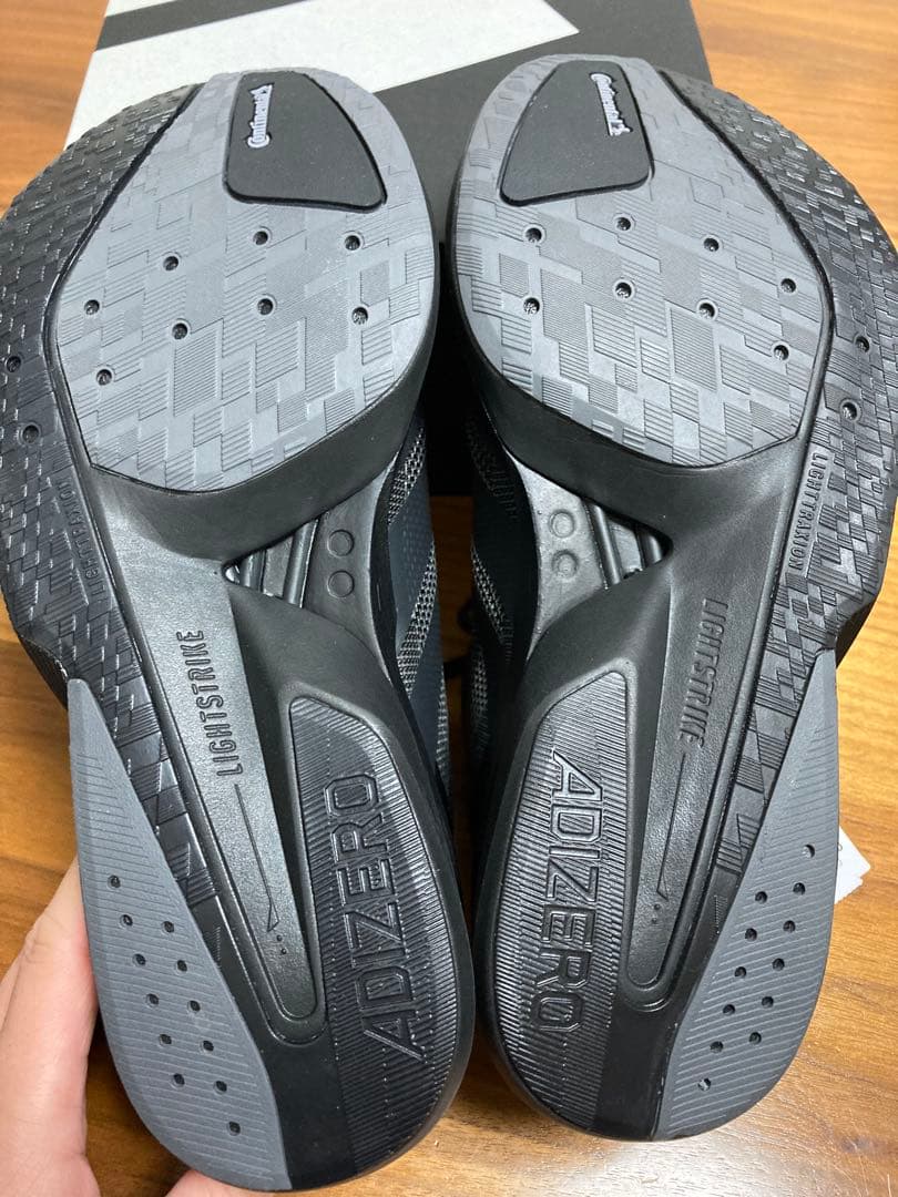 新品 adidas アディゼロ ボストン13 25.5cm