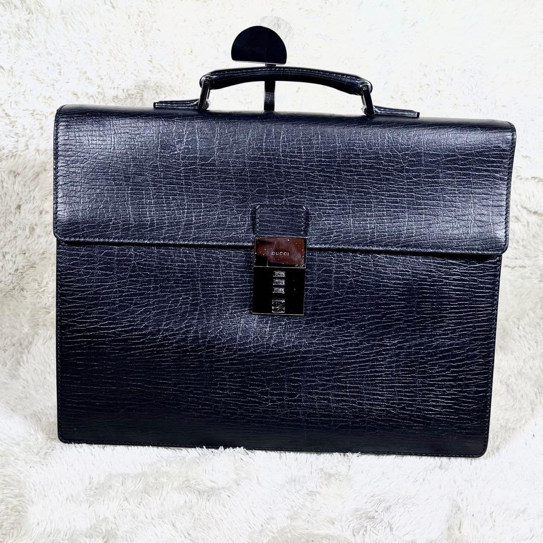 【美品】GUCCIグッチ ビジネスバッグ ダイヤルロック レザー A4 ブラック