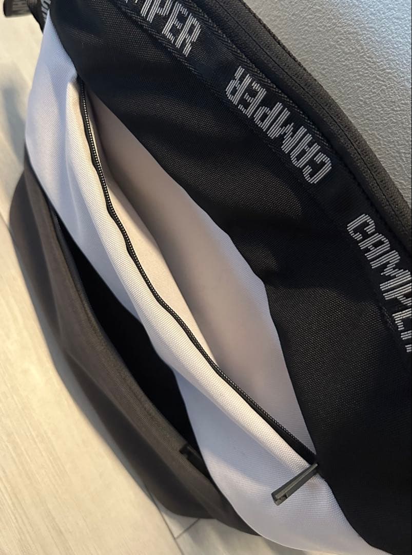 CAMPERショルダーバック