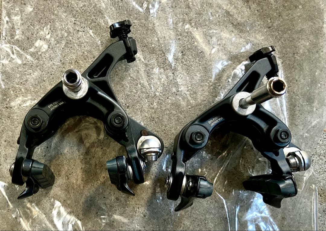 Shimano ULTEGRA r8000キャリパーブレーキ　前後
