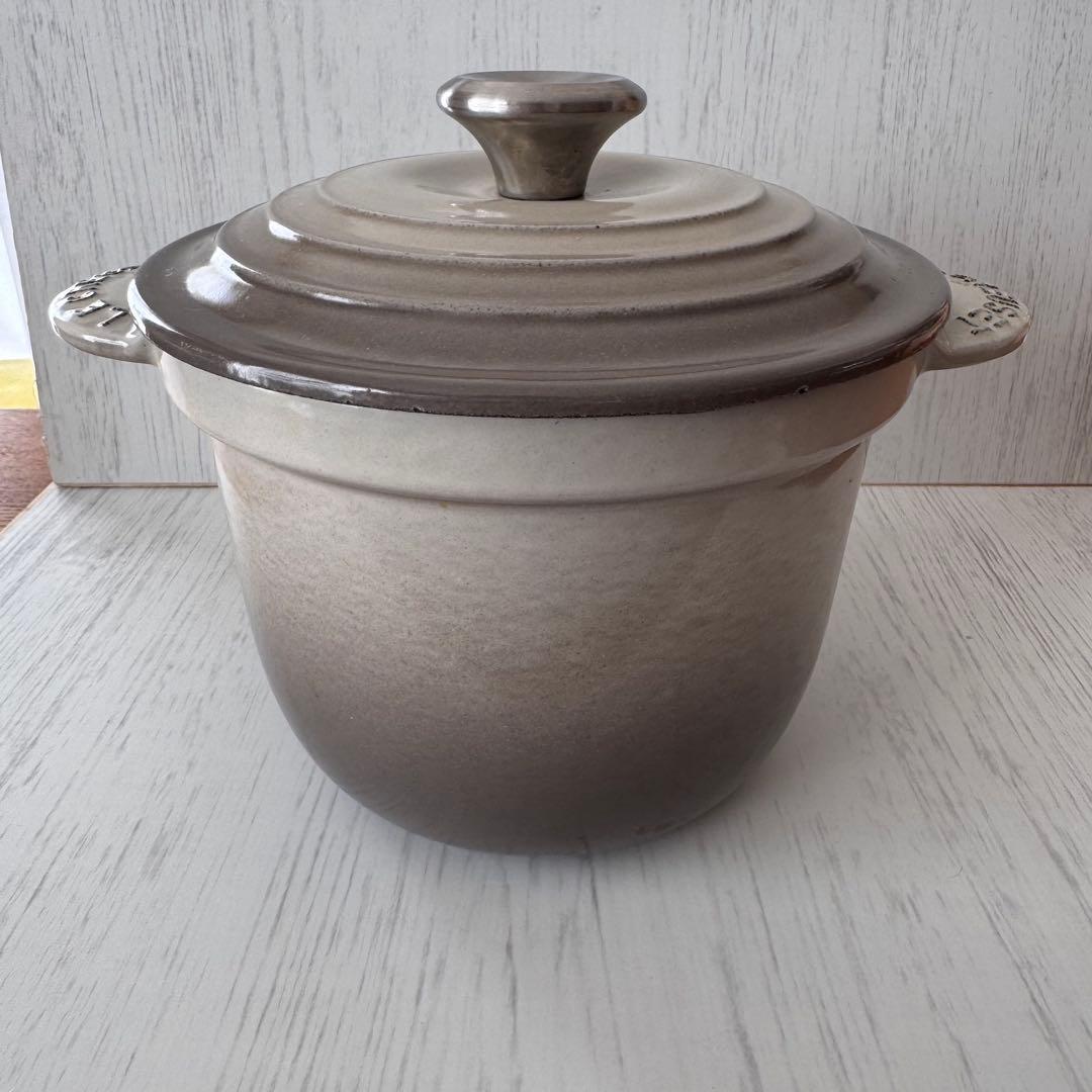 ル・クルーゼ ココットエブリィ18インナーリッド付き レアカラー ナツメグ