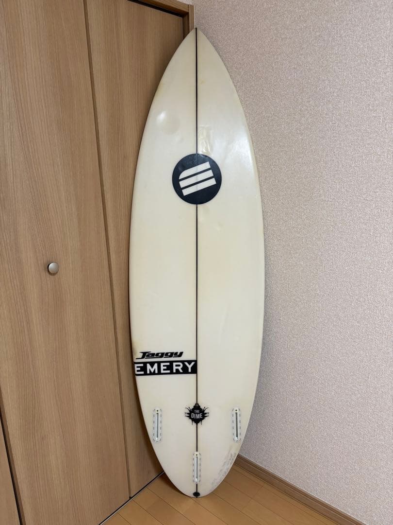EMERY Jaggy ショートボード