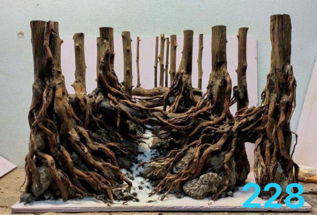 盆栽流木 水草用の 流木。流木アクアリウム　パルダリウム　マシンガンウッド