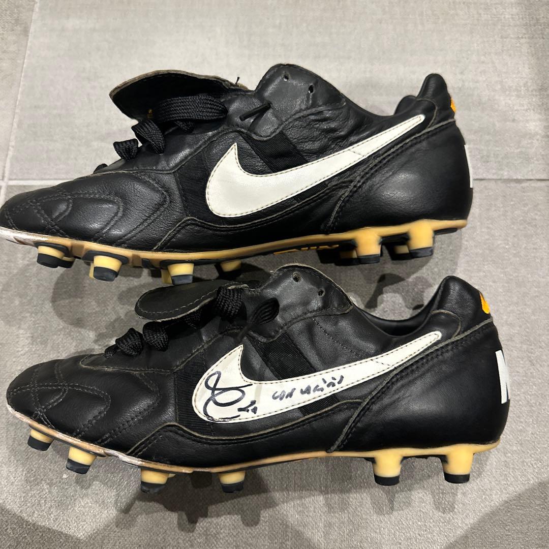 Nikeティエンポプレミア