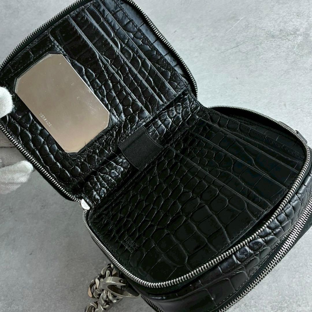 美品★ヴェルサーチ クロコ型押し スタッズ チェーンショルダーウォレット 黒