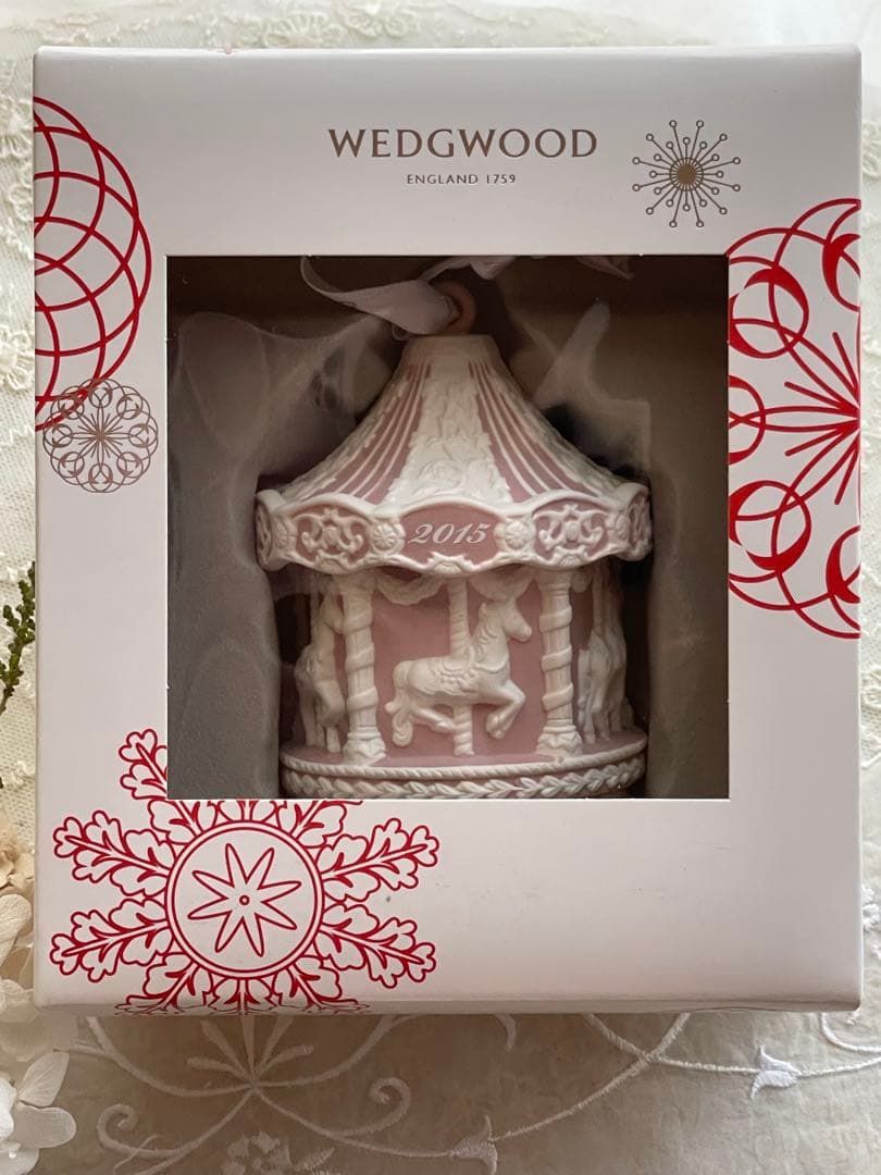 ウェッジウッド クリスマスオーナメント 2015メリーゴーランド