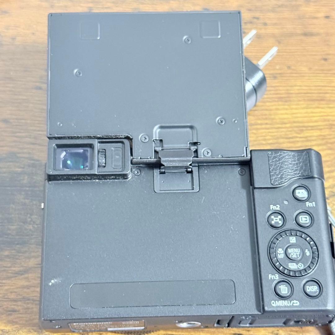 デジカメ　Panasonic DC-TZ95