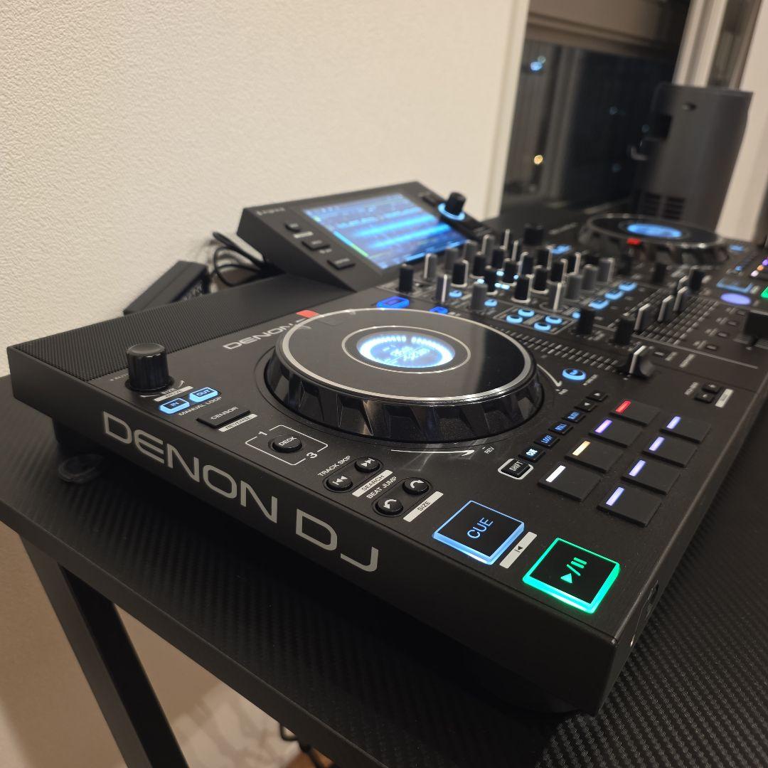 DENON DJ SC LIVE 4 DJコントローラー