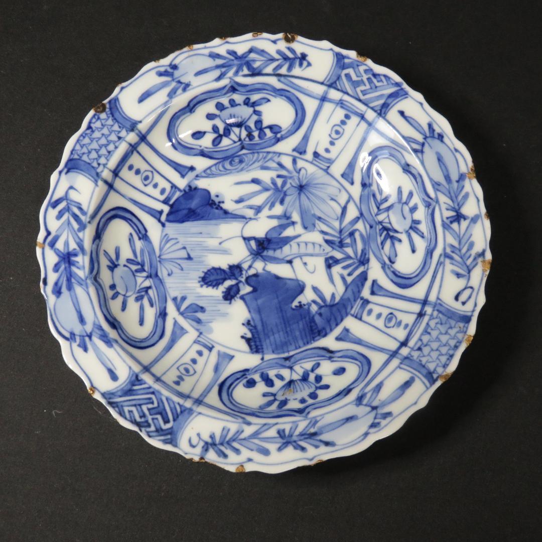 染付 小皿 皿 古伊万里 飛蝗文様 江戸 歪み 欠け 芙蓉手 A傷少な目