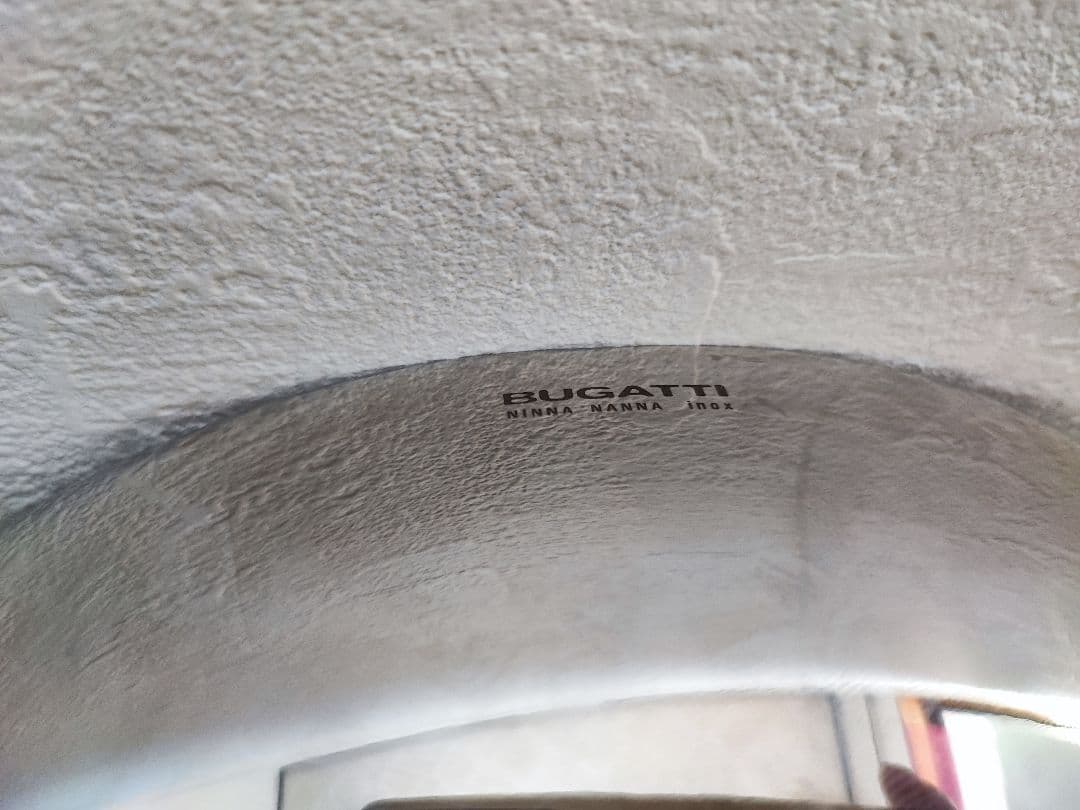 BUGATTI　ブガッティ　フルーツボウル