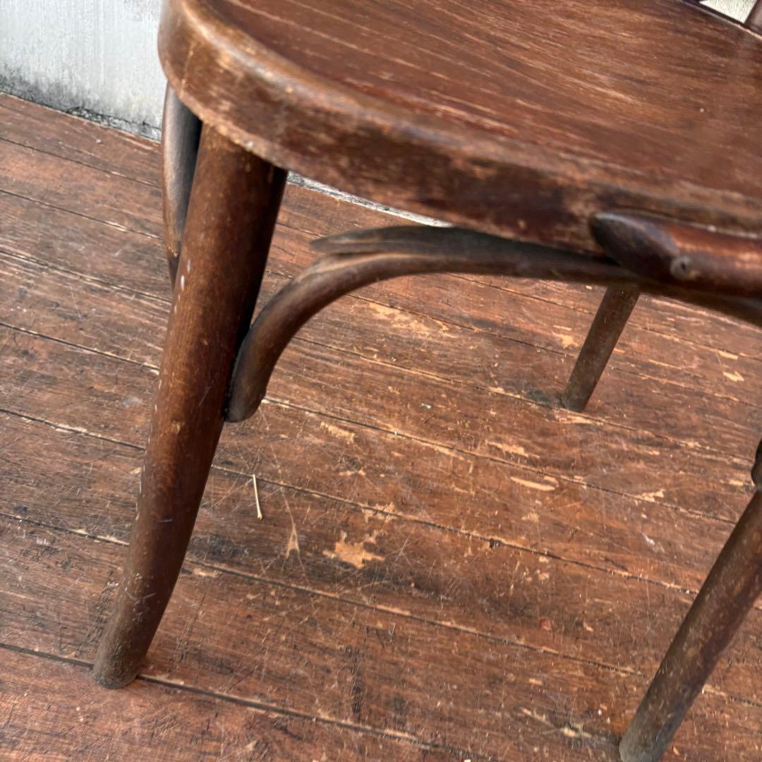 ⑤ルーマニア製 ヴィンテージ ベントウッドチェア アームチェア 曲木椅子 古道具