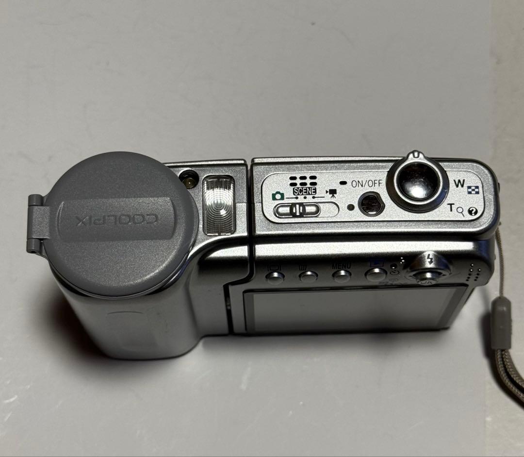 ニコン Nikon クールピクス COOLPIX S4