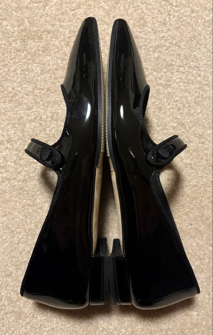 マノロブラニク　メリージェーン現行品　36サイズ