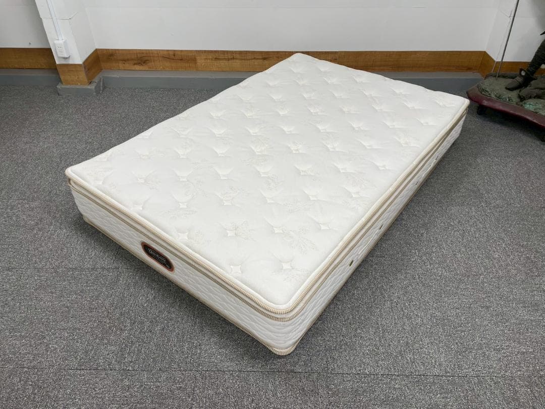 T7963☆展示品☆シモンズゴールデンバリュープレミアムピロートップダブルマット