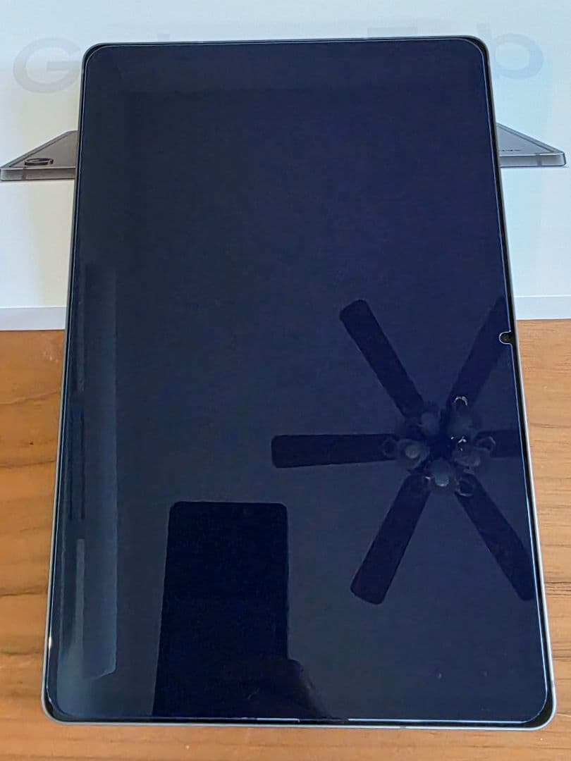 【極美品】Galaxy Tab S9 FE 本体 + ケース2種