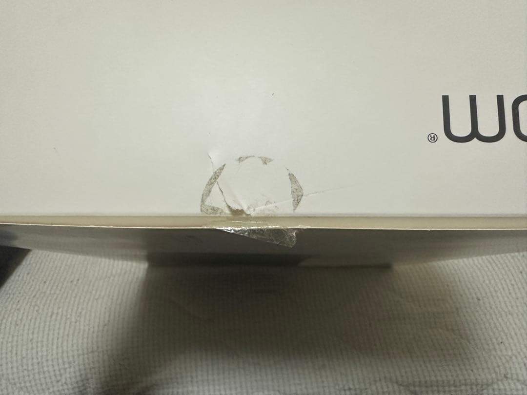 液タブ・ペンタブ Wacom Cintiq 16 DTK166