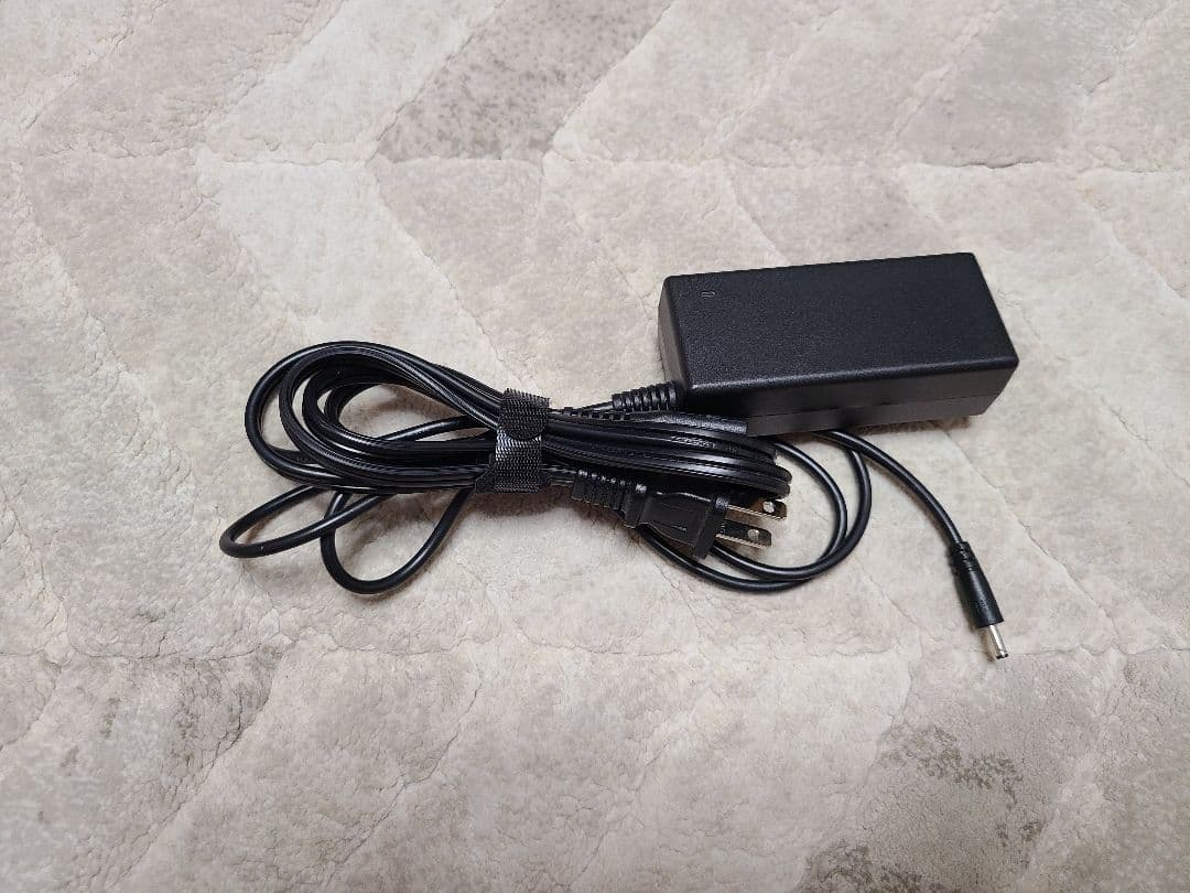 CHUWI UBook Pro8100Y(本体) + 専用キーボード+ 専用ペン