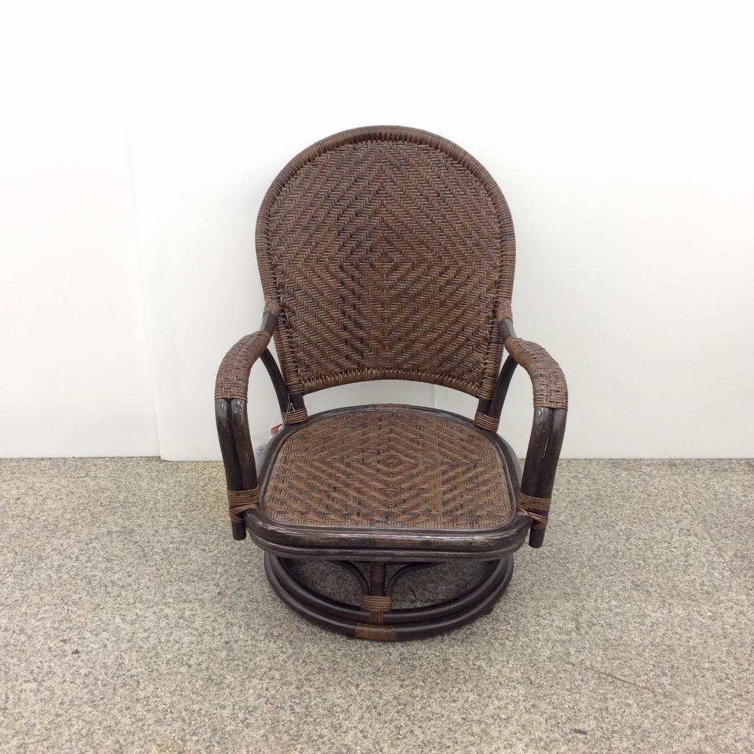 未使用品 カザマ オリッサ ハイバックシーベルチェア ラタン 回転式 ２