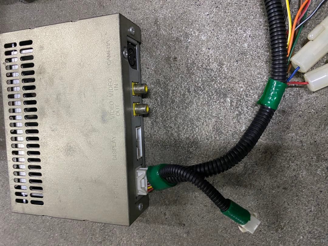 クラリオンバックカメラ用モニター、パワーボックス　中古CJ981i