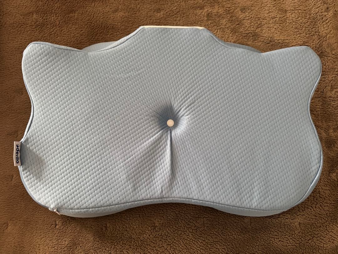 新品未開封★derila ergo 枕+カバー★枕でお悩みの方必見