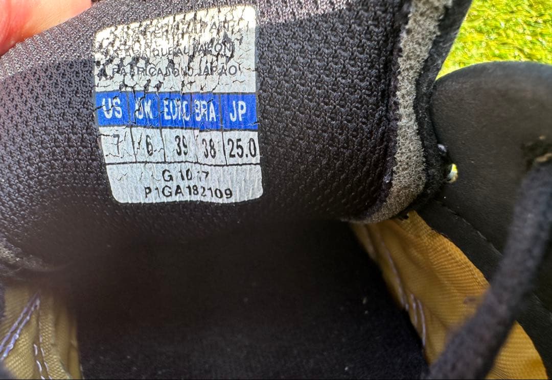 ミズノ モナルシーダ2 JAPAN（ホワイト×ブラック）