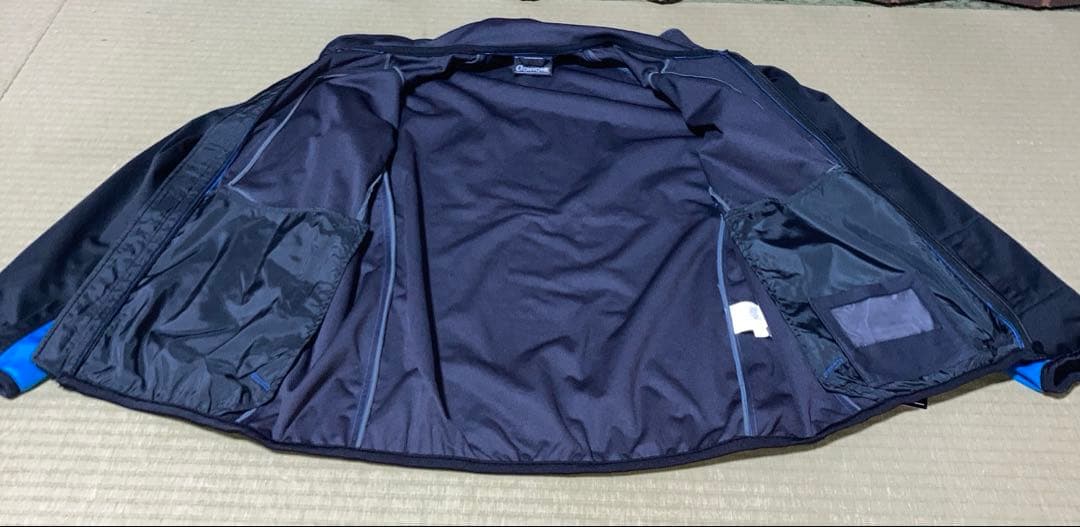 新品 オンヨネ　ミッドウェアジャケット　サイズ O