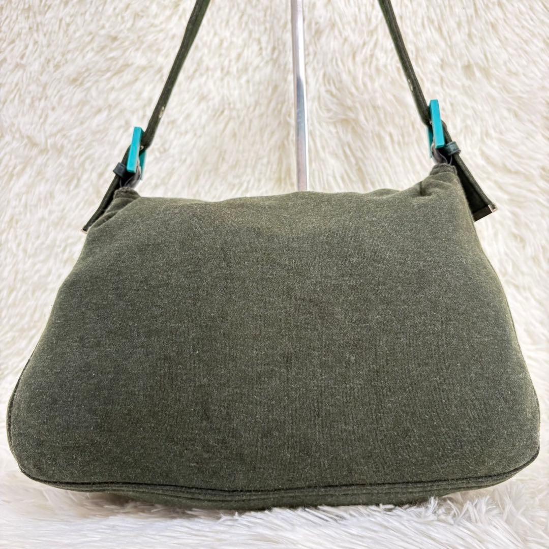 美品✨ FENDI フェンディ ニット マンマバケット　ワンショルダーバッグ