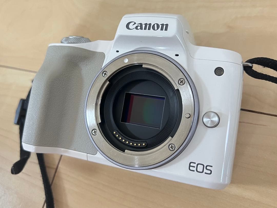Canon EOS Kiss M レンズキット ホワイト