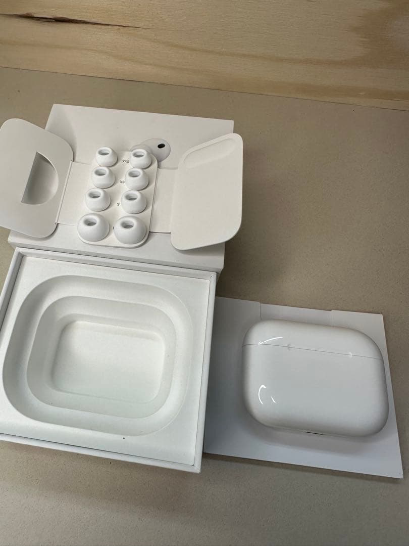 【美品】AirPods Pro 3 MFHP4J/A 90YWM