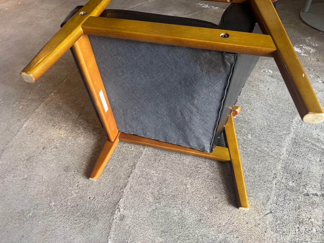 【da1s2c】カリモク60 Kチェアミニ　子供用 1人掛けソファ 黒