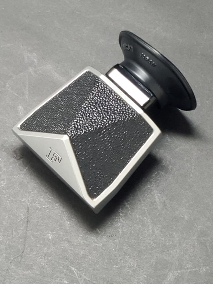 年末限定　極上品　Nikon F 一眼レフカメラ シルバーボディーのみ