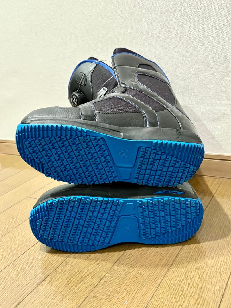 【美品】ZUMA ブラック スノーボードブーツ　ダイアル式28.0cm