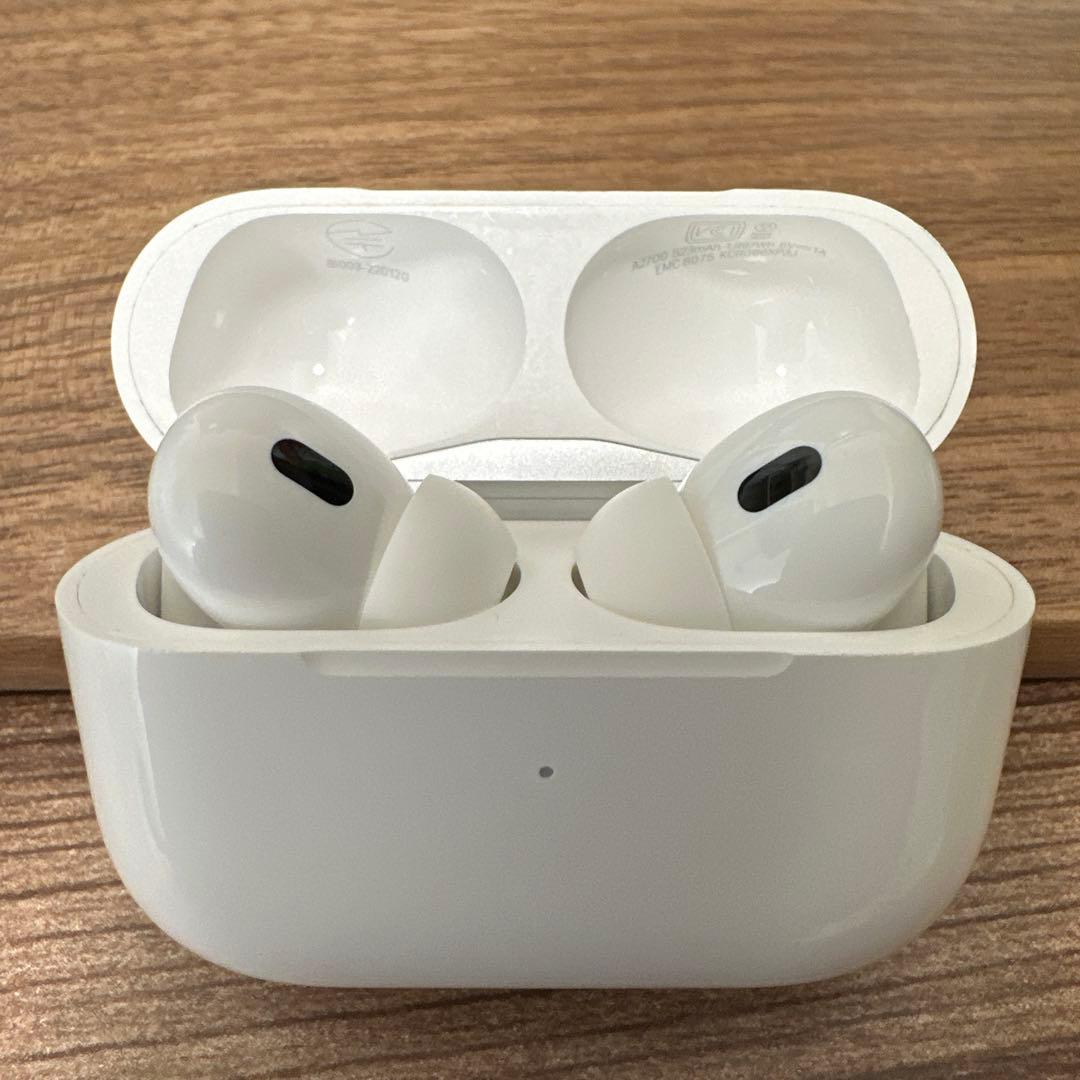 【りんごさん専用】AirPods Pro（第2世代）- 2022年モデル