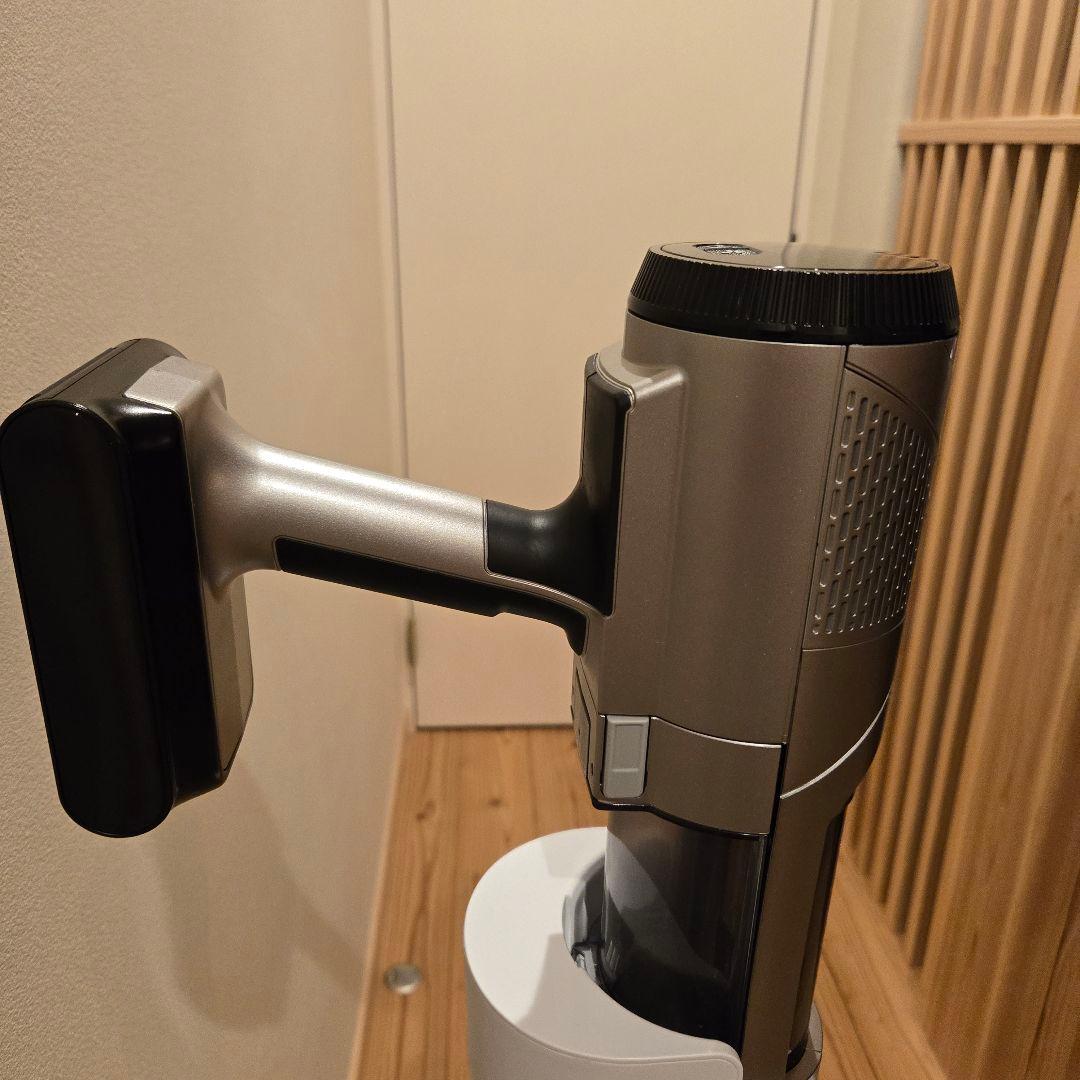 箱入りShark iQ+ コードレススティッククリーナー IW3241J