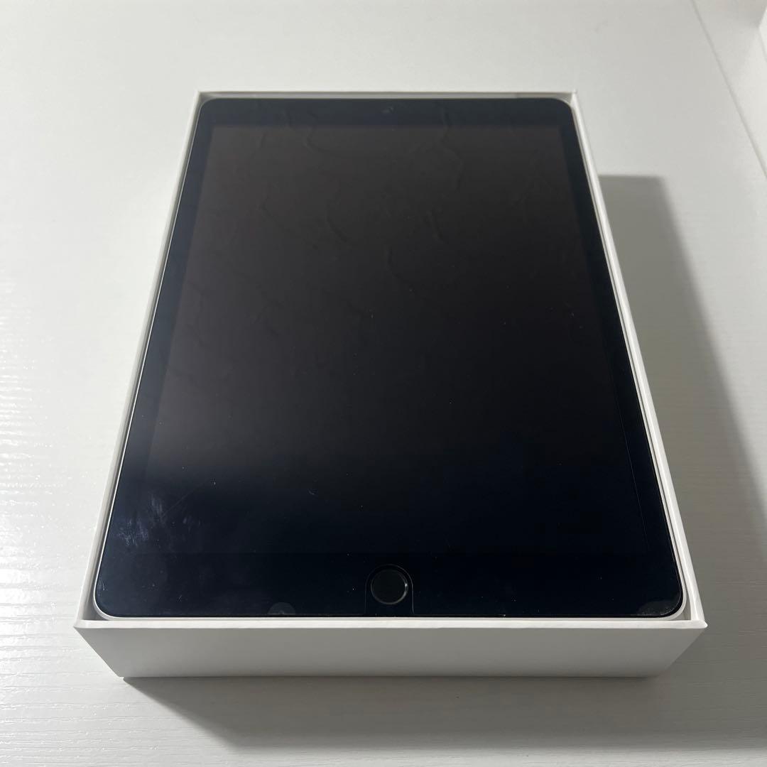 iPad 第9世代 64GB 10.2インチ 箱・充電器付属　スペースグレー