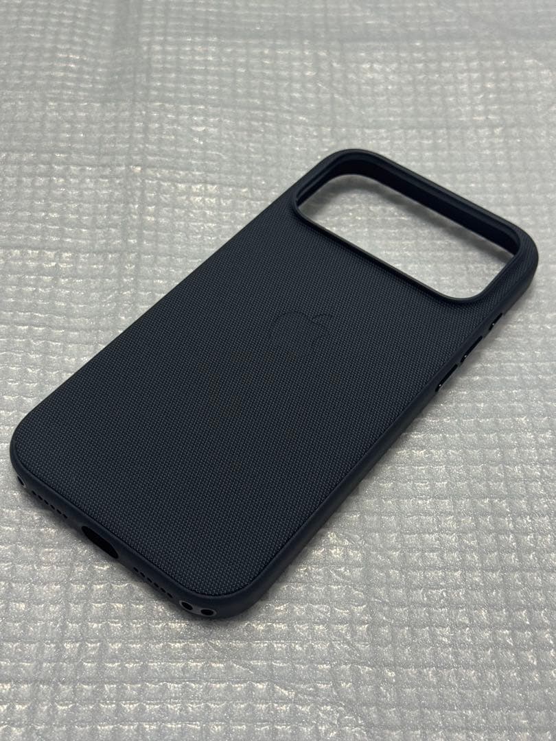 iPhone 17 Pro Max TechWoven Case(開封済み)