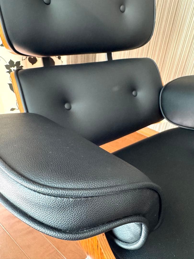 【美品】 イームズ リプロダクト ラウンジチェア アームチェア オットマン付き