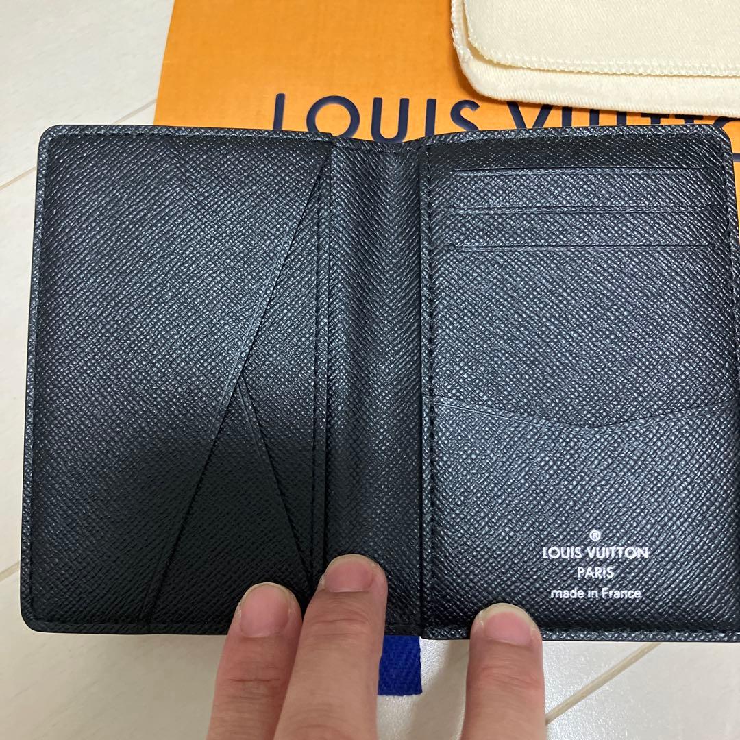 LOUIS VUITTON ブラック 名刺入れ　タイガ