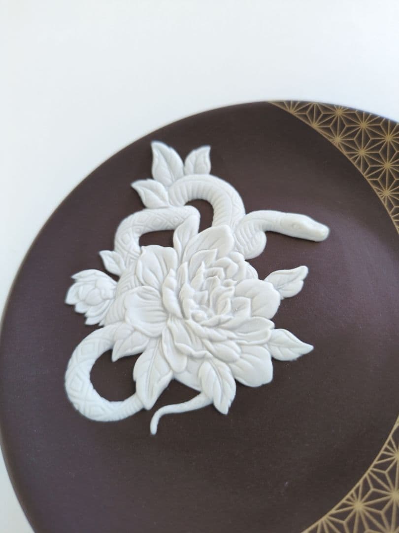 ウェッジウッド　干支トレイ　ジャスパー　ヘビ