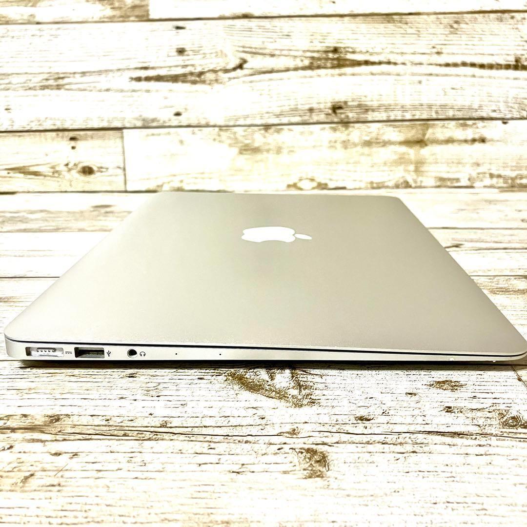 【美品】Apple MacBook Air 2017 充電器付き　A1466