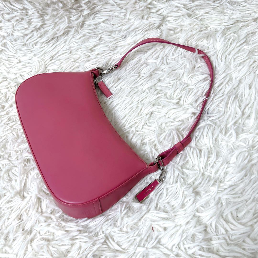 バッグ COACH Pink Leather Y2K Hobo Half Moon