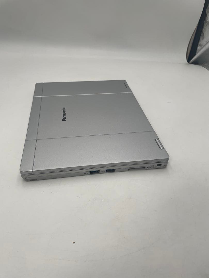 Panasonic CF-QV9 [Core i5 10310U メモリ16GB