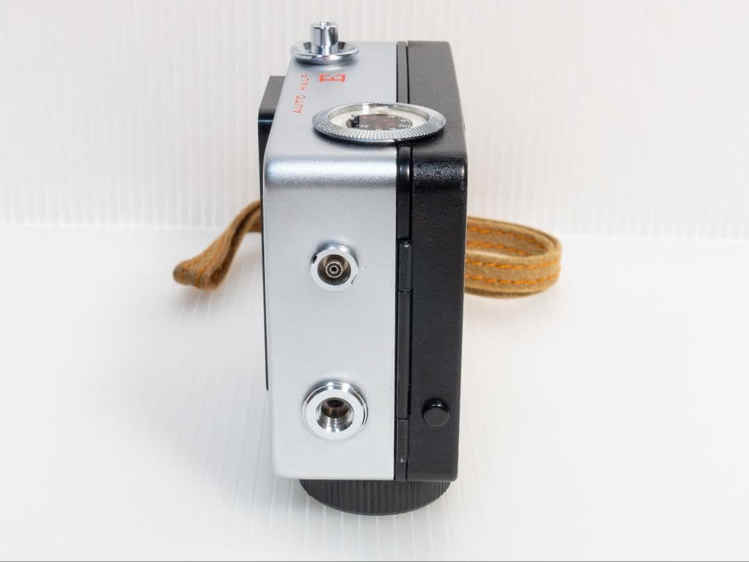 ㉔【最終値下】RICOH AUTO HALF E 「レッド 」12/31出品終了