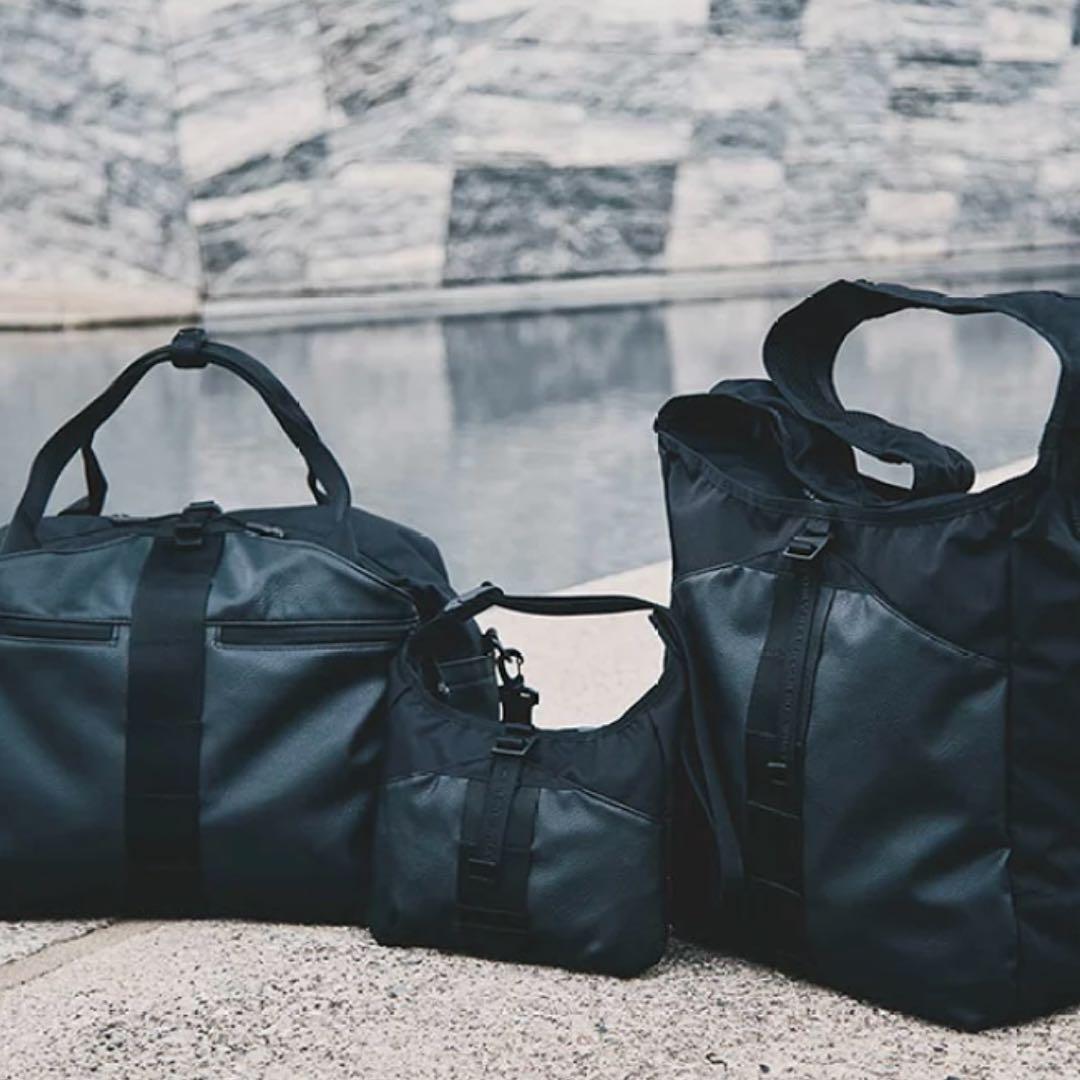 新品未使用WHITE MOUNTAINEERING BRIEFING サコッシュ