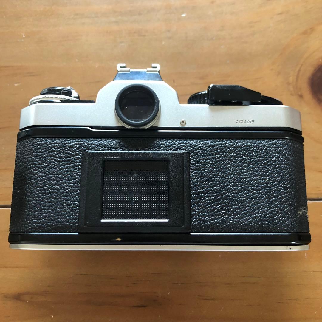 NIKON FE2 本体のみレンズなし