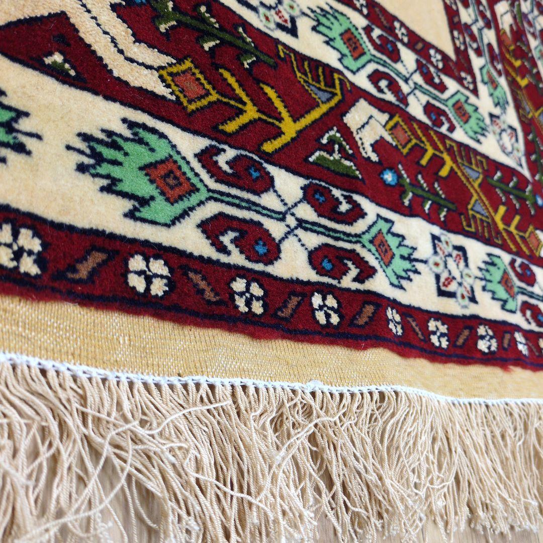 ペルシャ絨毯 新品 192x135 手織り クルド・ グーチャン産 persia