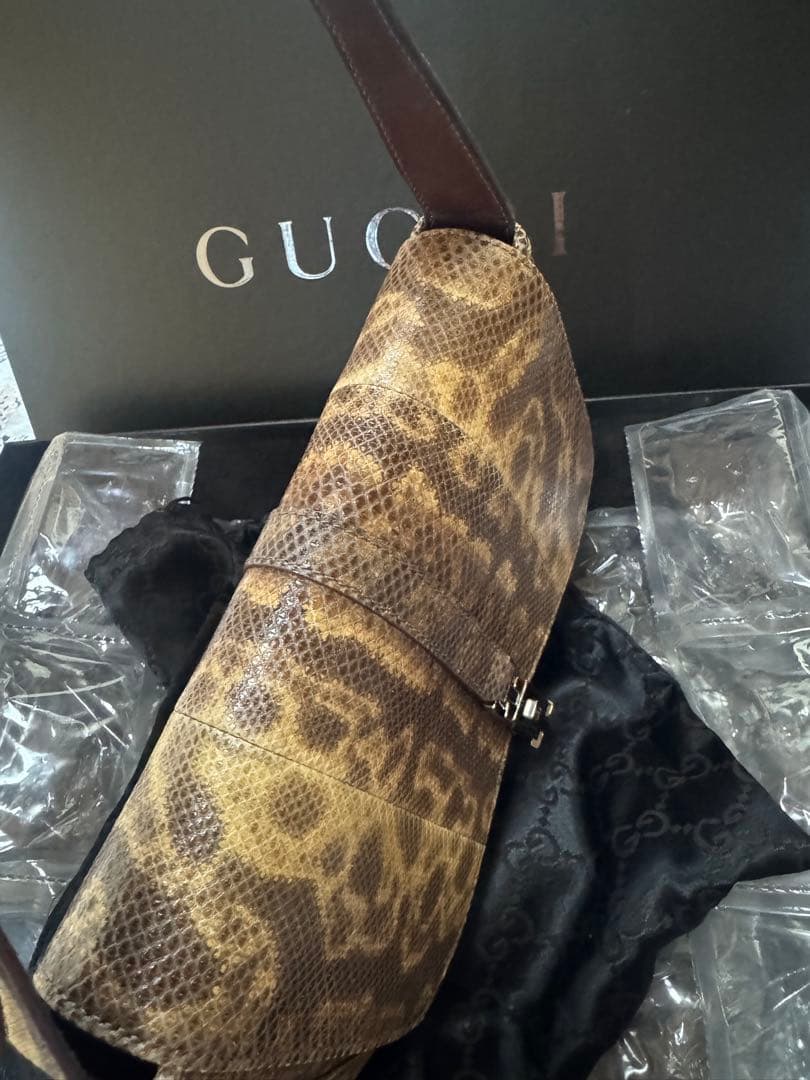 グッチ　パイソンジャッキーワンショルダーバッグ　ヘビ革