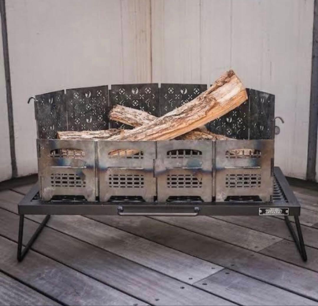 アイアンテーブル低っ　asimocrafts別注　サンゾー工務店