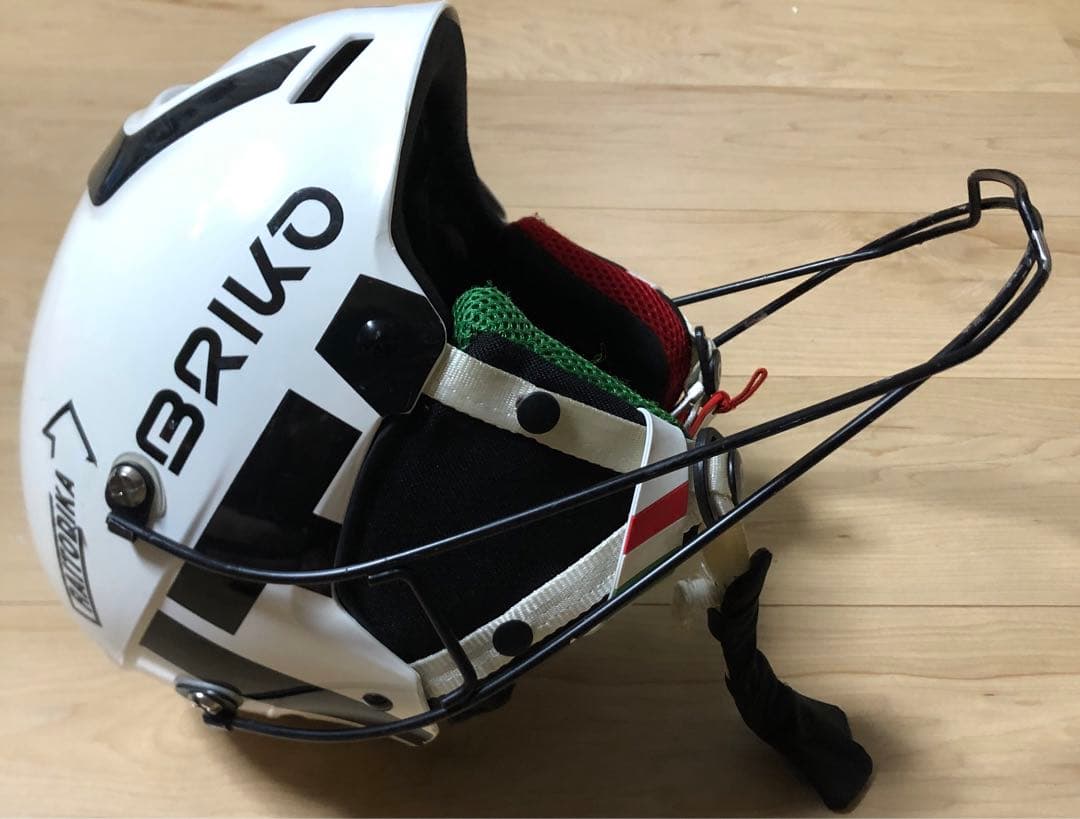 BRIKO スラロームヘルメット 58cm